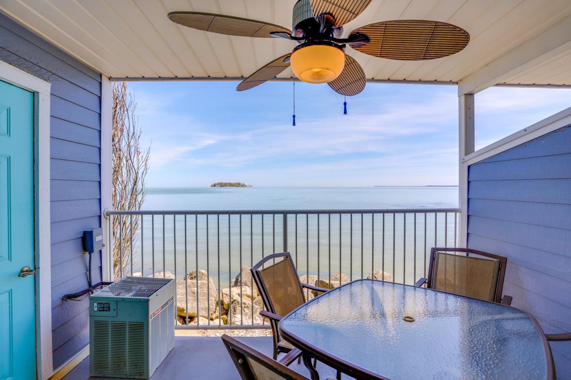 Waterfront Middle Bass Condo With Pool Access! Put-in-Bay Kültér fotó