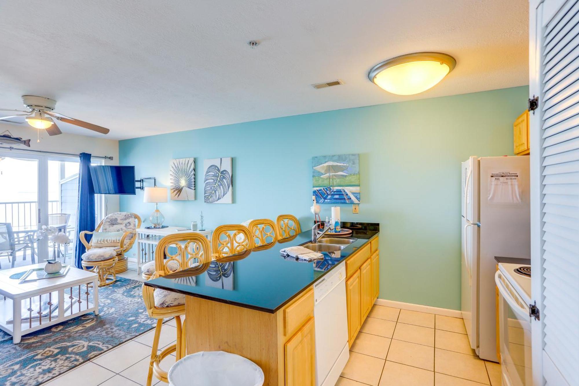 Waterfront Middle Bass Condo With Pool Access! Put-in-Bay Kültér fotó
