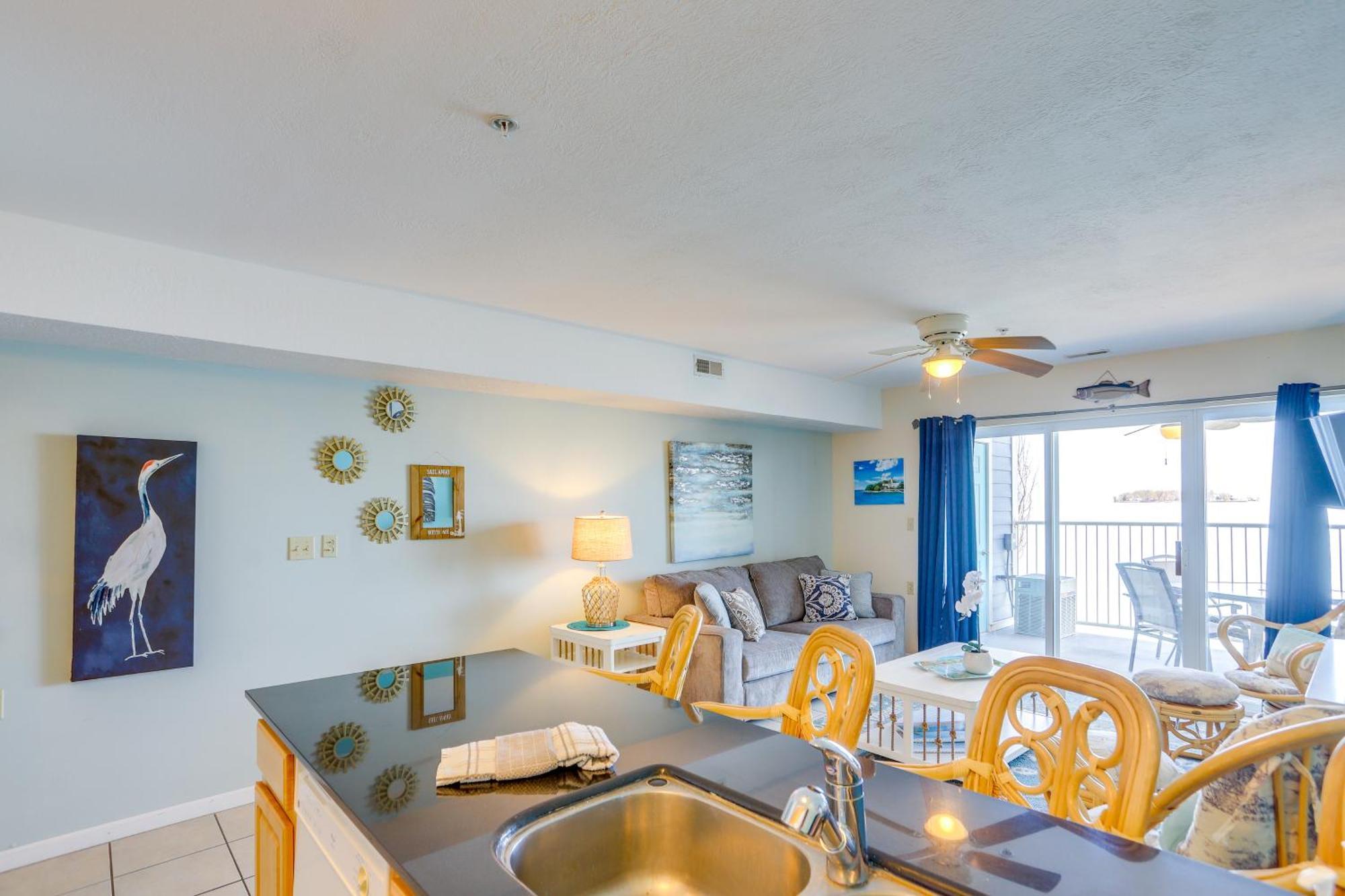 Waterfront Middle Bass Condo With Pool Access! Put-in-Bay Kültér fotó